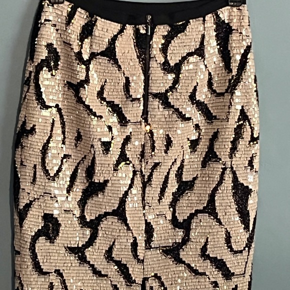 SELLING ANTONIO MELANI SKIRT COLOR BLACK And CREAM SIZE 6 - Picture 7 of 14